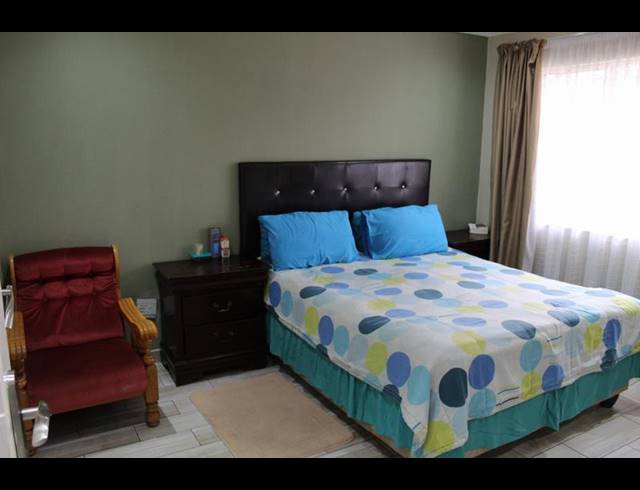 4 BEDROOM HOUSE FOR SALE IN WILGEHEUWEL